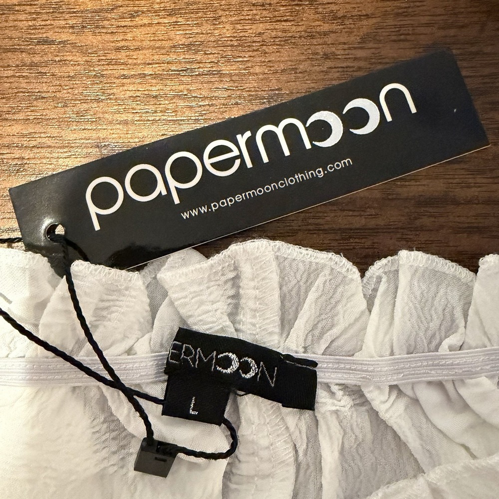 Brand New PaperMoon Woman's Smocked Crop Top Size L White Coquette Cottagecore‎ - Picture 5 of 9